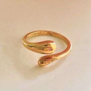 Elegant ring in Stainless Steel